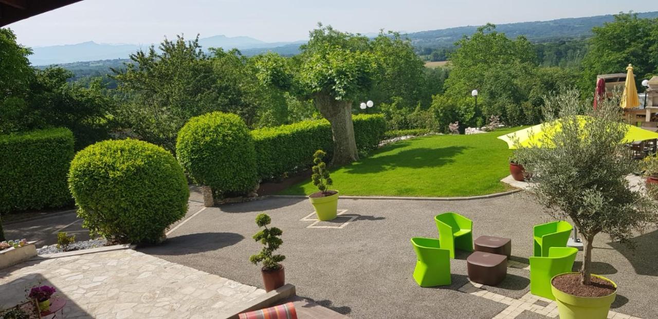 Le Domaine De Tizo Hotel Saint-Victor-de-Morestel Exterior foto